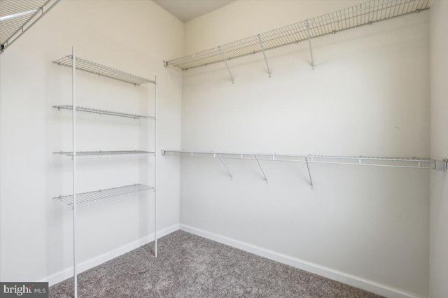 7411 BRUNSON CIR, Gainesville, VA 20155