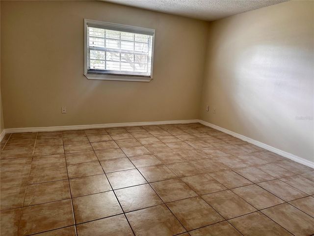 122 N KINGS AVENUE 101, Brandon, FL 33510