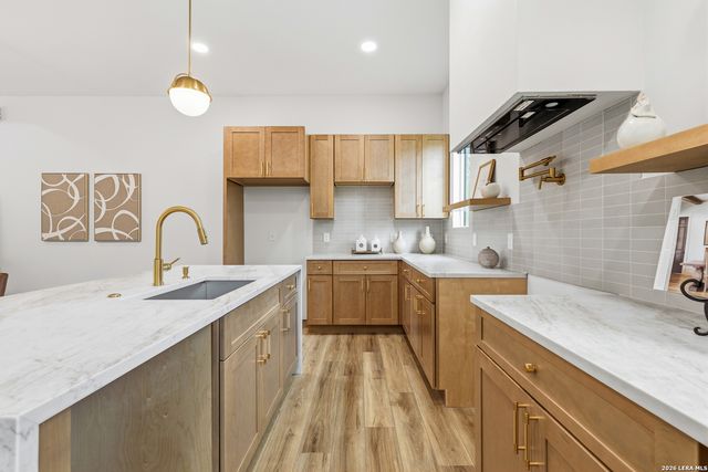 915 Potomac, San Antonio, TX 78202