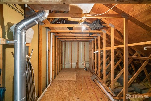 1307 Commons At Kingswood Drive, East Brunswick, NJ 08816