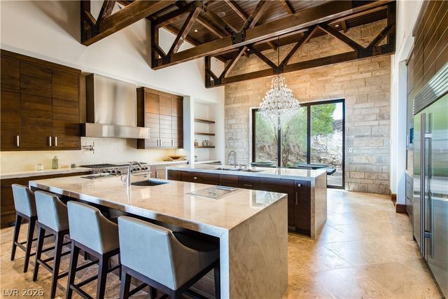 5 PROMONTORY POINTE Lane, Las Vegas, NV 89135