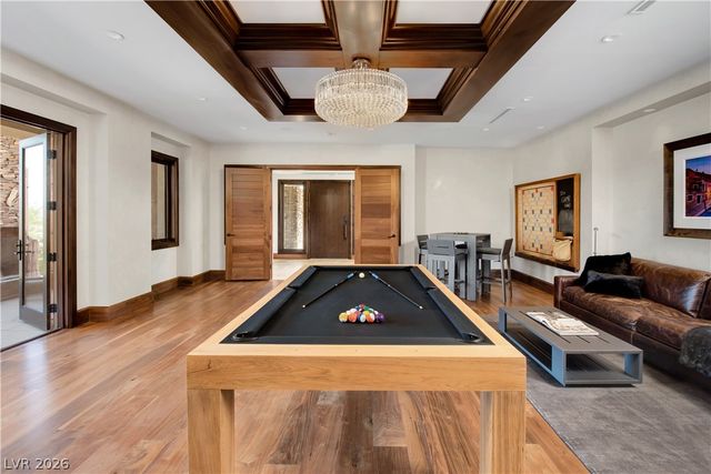 5 PROMONTORY POINTE Lane, Las Vegas, NV 89135