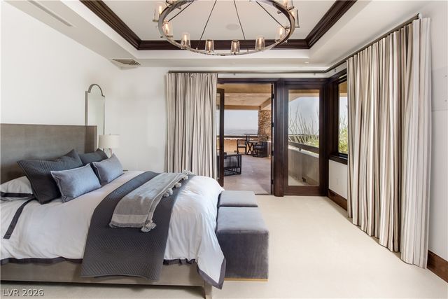 5 PROMONTORY POINTE Lane, Las Vegas, NV 89135