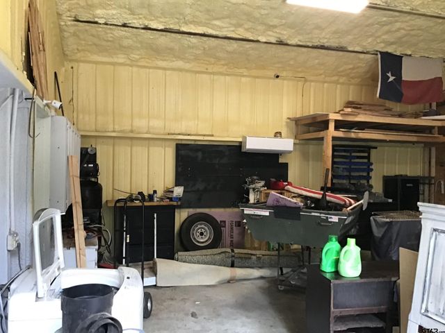 20317 Holly Hills Dr, Larue, TX 75770