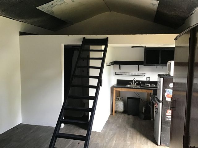 20317 Holly Hills Dr, Larue, TX 75770