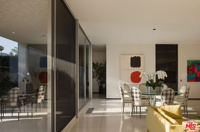 1255 E Via Estrella, Palm Springs, CA 92264