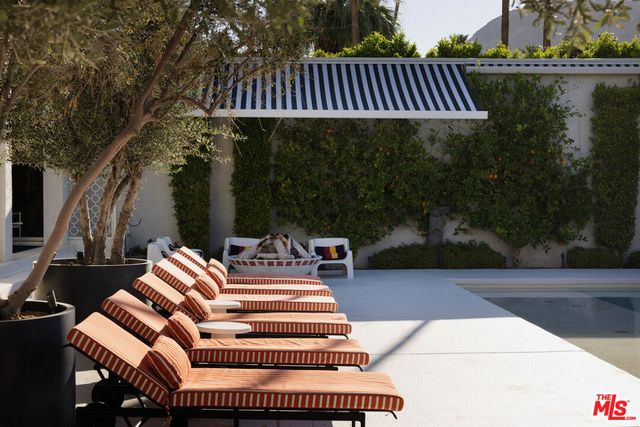 1255 E Via Estrella, Palm Springs, CA 92264