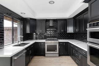 1879 Caminito Ascua, La Jolla, CA 92037