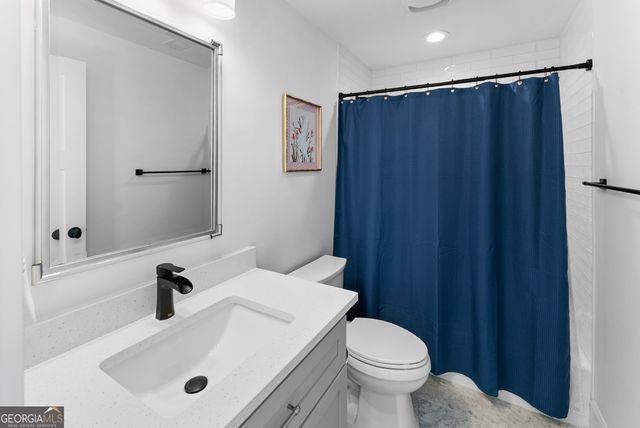 498 Walter L. Dasher Road, Glennville, GA 30427