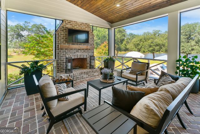 498 Walter L. Dasher Road, Glennville, GA 30427