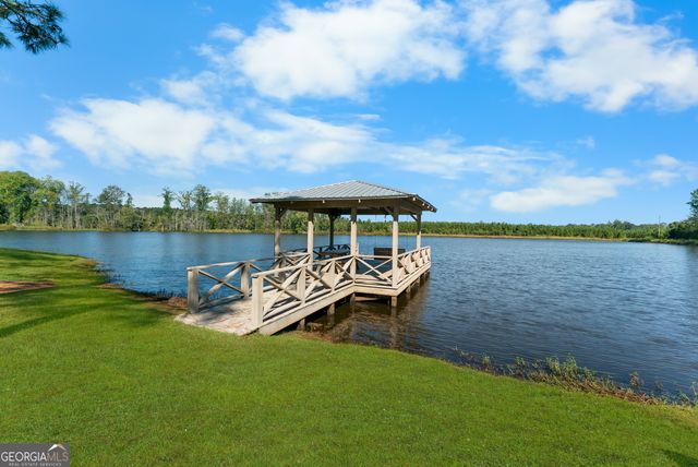 498 Walter L. Dasher Road, Glennville, GA 30427