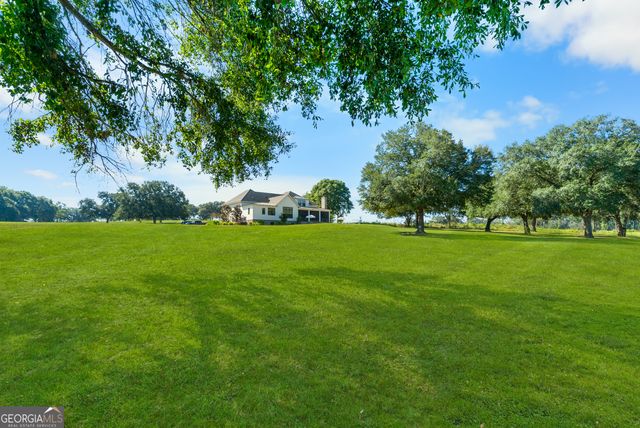 498 Walter L. Dasher Road, Glennville, GA 30427