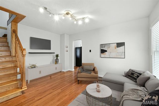 4871 Oldenburg Ave Avenue, St Louis, MO 63123