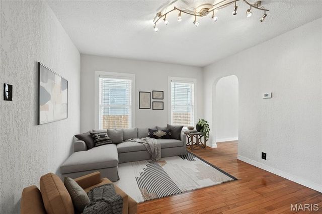 4871 Oldenburg Ave Avenue, St Louis, MO 63123