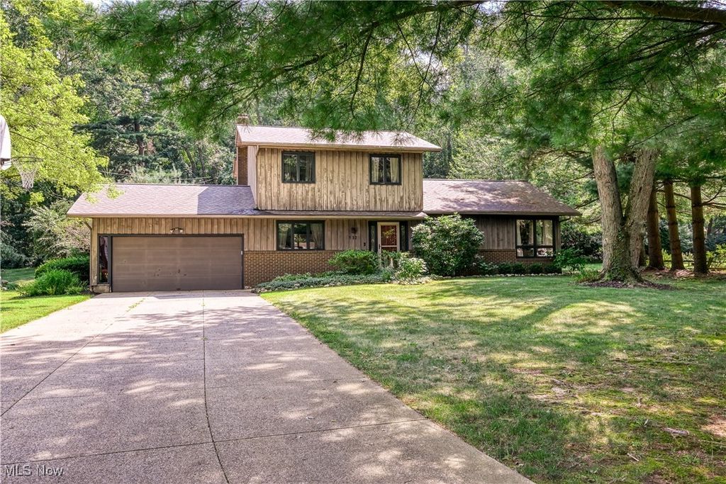 532 Beverly Drive, Tallmadge, OH 44278