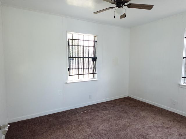 8022 Woodlyn Road, Houston, TX 77028