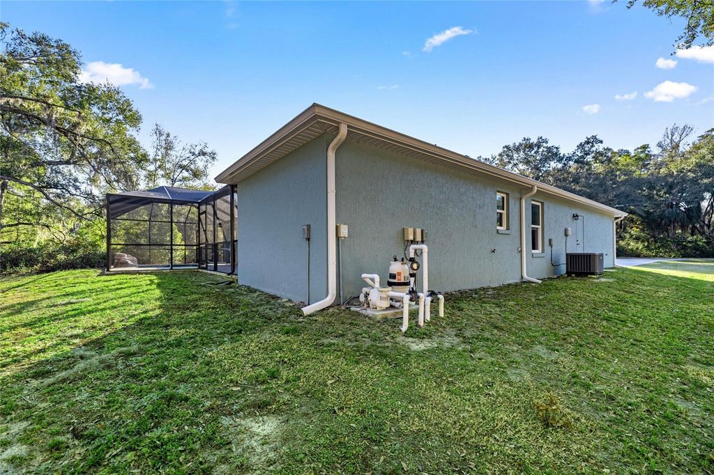 Image 37 of property listing at 3411 W CYPRESS DRIVE, Dunnellon, FL 34433