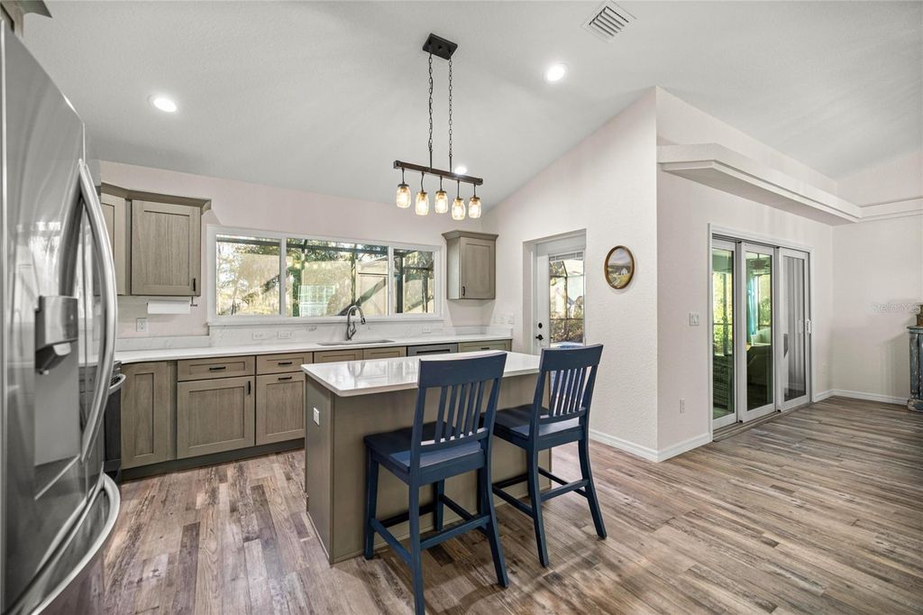 Image 7 of property listing at 3411 W CYPRESS DRIVE, Dunnellon, FL 34433