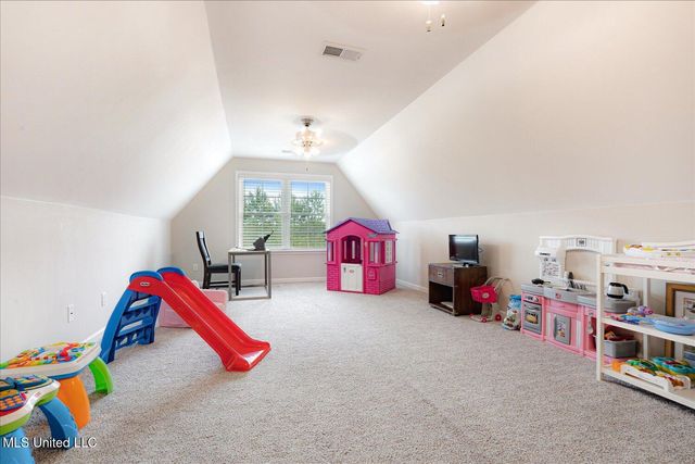 4943 W Margarette Circle, Olive Branch, MS 38654