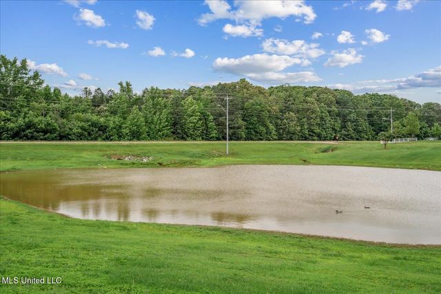 4943 W Margarette Circle, Olive Branch, MS 38654