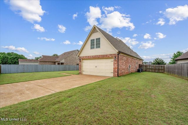 4943 W Margarette Circle, Olive Branch, MS 38654