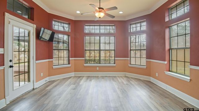 15360 Wagon Wheel Drive, Chandler, TX 75758