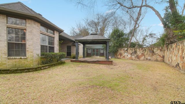 15360 Wagon Wheel Drive, Chandler, TX 75758