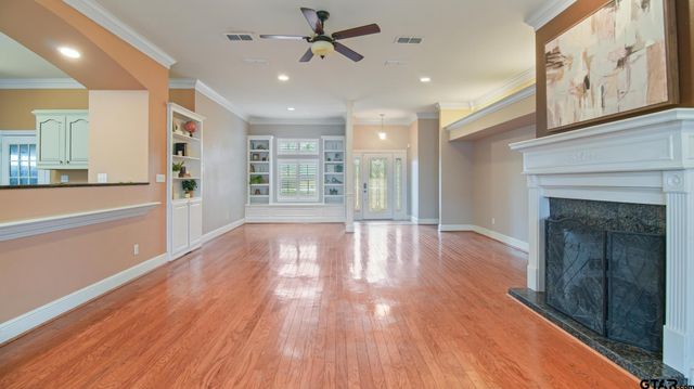 15360 Wagon Wheel Drive, Chandler, TX 75758