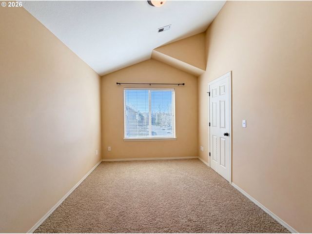 1402 Ne EDGEFIELD St, Hillsboro, OR 97124