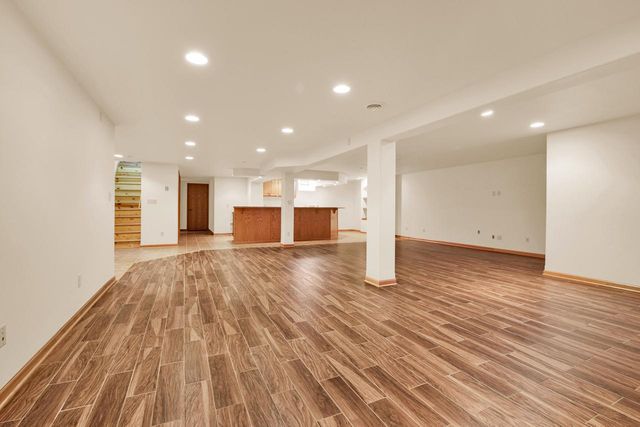 4916 S 82nd STREET, Greenfield, WI 53220