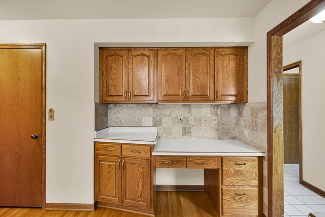 4916 S 82nd STREET, Greenfield, WI 53220