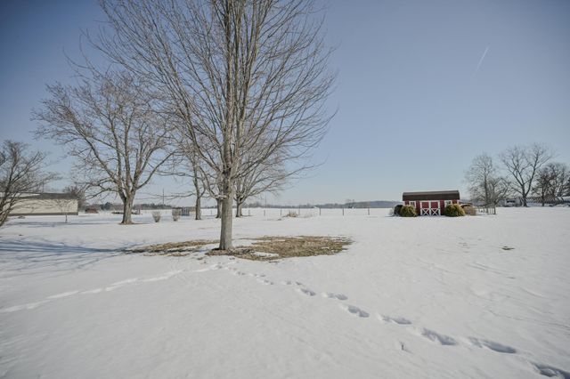 5670 Prairie Road 5670 Prairie Road, Springfield, OH 45502