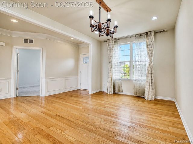 3155 Huntsman Boulevard, Orion Charter Township, MI 48360
