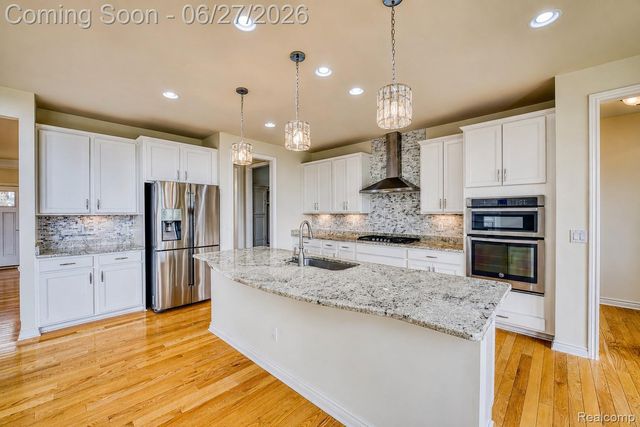 3155 Huntsman Boulevard, Orion Charter Township, MI 48360