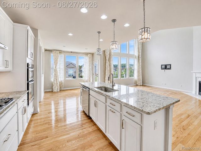 3155 Huntsman Boulevard, Orion Charter Township, MI 48360