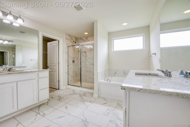 3155 Huntsman Boulevard, Orion Charter Township, MI 48360