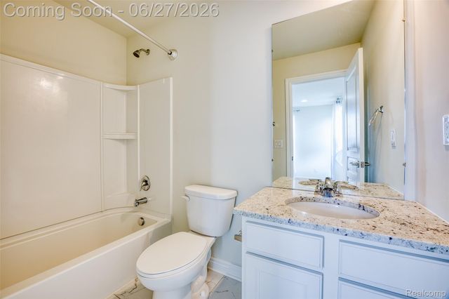 3155 Huntsman Boulevard, Orion Charter Township, MI 48360