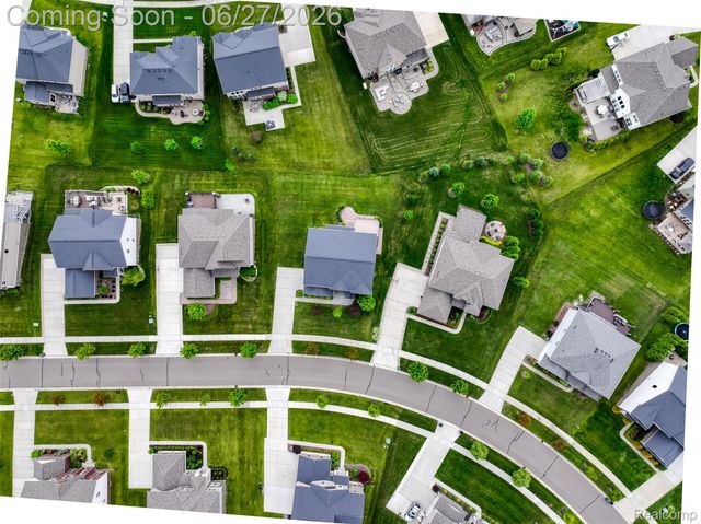 3155 Huntsman Boulevard, Orion Charter Township, MI 48360