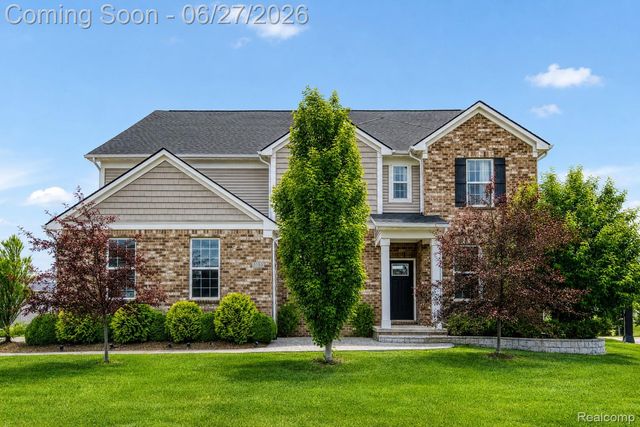 3155 Huntsman Boulevard, Orion Charter Township, MI 48360
