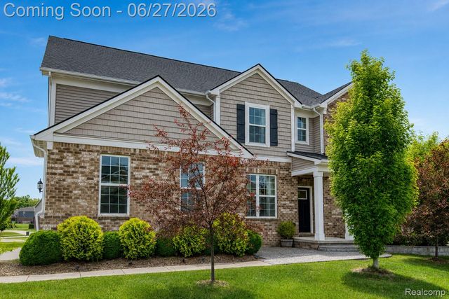 3155 Huntsman Boulevard, Orion Charter Township, MI 48360
