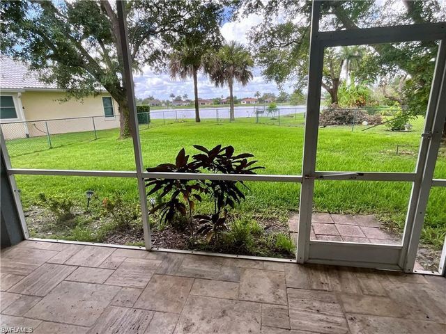 701 Meyer DR, Naples, FL 34120
