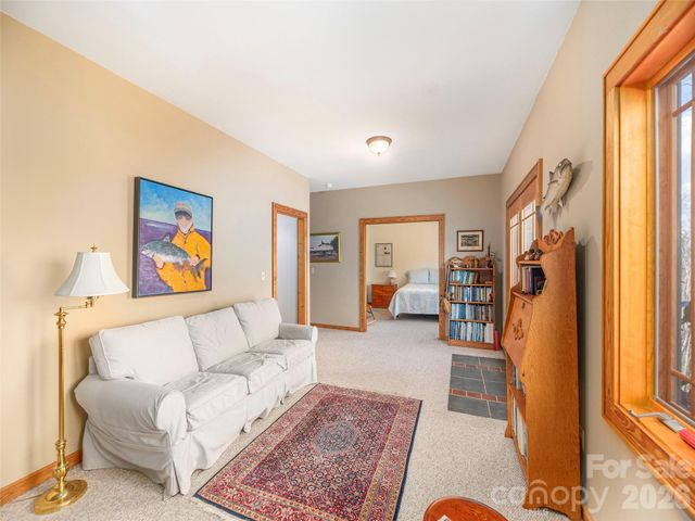 68 Crestwood Road, Asheville, NC 28804