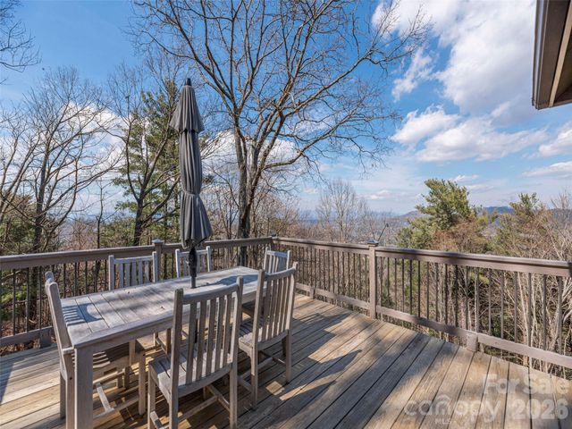 68 Crestwood Road, Asheville, NC 28804