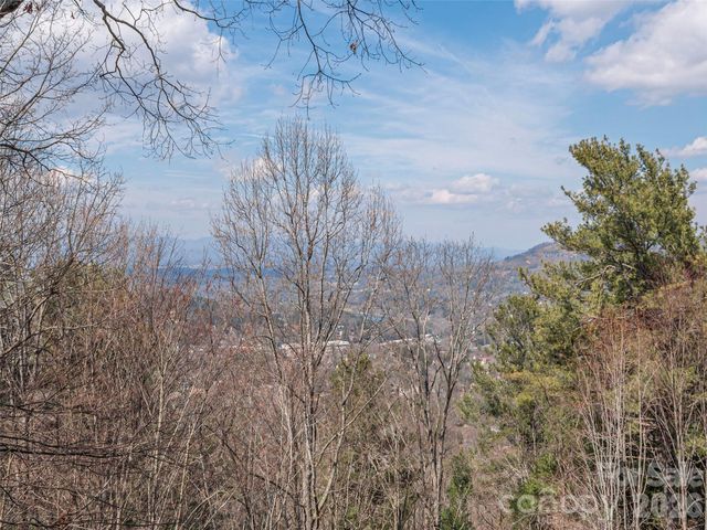 68 Crestwood Road, Asheville, NC 28804