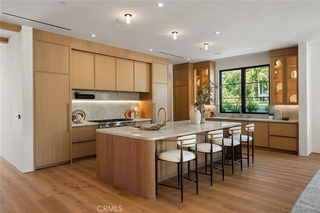 4558 Allott Avenue, Sherman Oaks, CA 91423