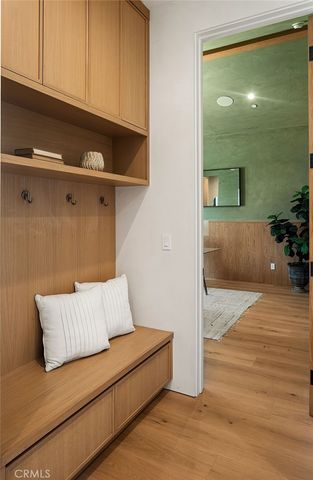4558 Allott Avenue, Sherman Oaks, CA 91423