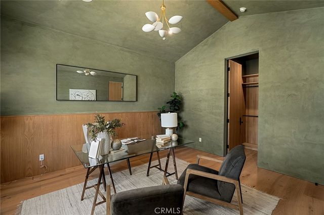 4558 Allott Avenue, Sherman Oaks, CA 91423