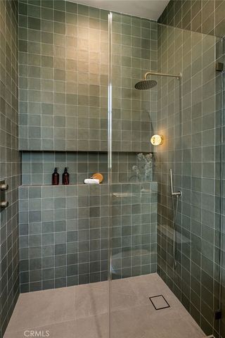 4558 Allott Avenue, Sherman Oaks, CA 91423