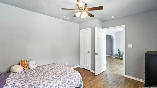 1617 NW 22nd, San Antonio, TX 78201