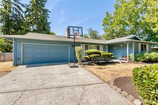 15306 18th Avenue Ct E, Tacoma, WA 98445